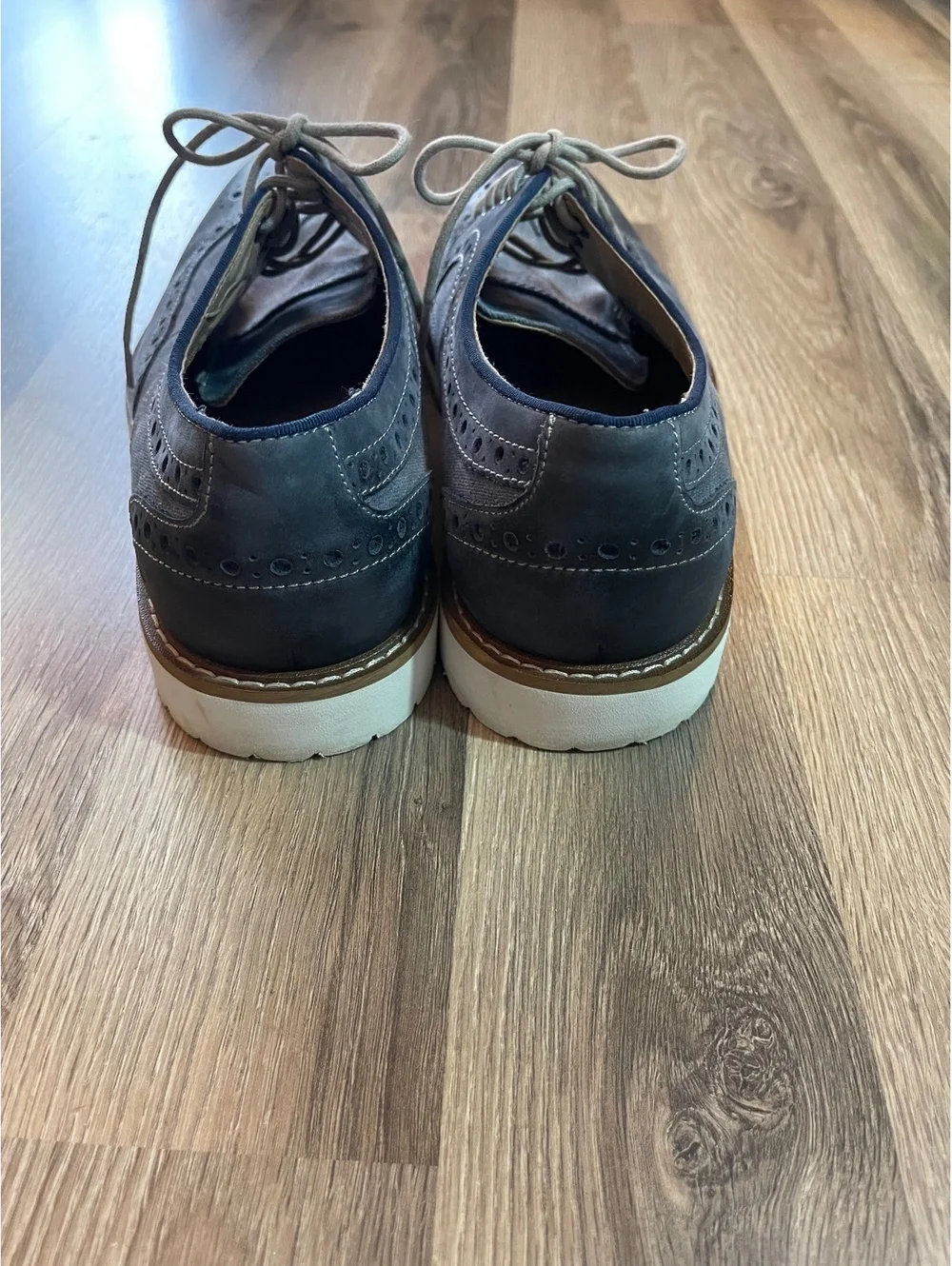 Lucky Brand Blue Suede Oxford Shoes with White Sole, Size